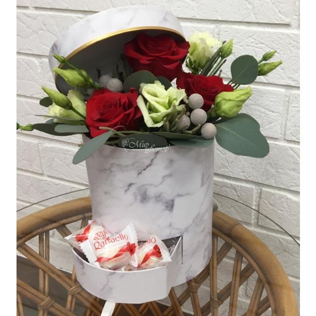 Композиция Очаровательной особе