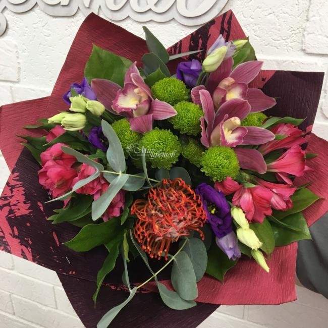 Сборный букет «Индийский танец»