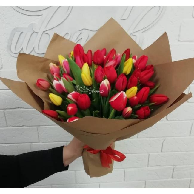 Букет из тюльпанов «Весенняя Эйфория»