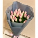 Букет из тюльпанов «Весеннее притяжение»