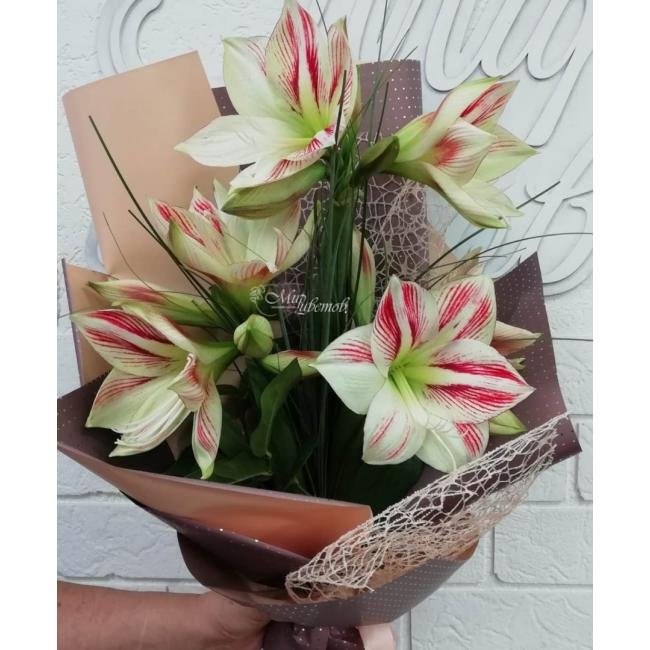 Сборный букет «Пылкий романA