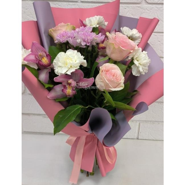 Сборный букет «Таинственное очарование»