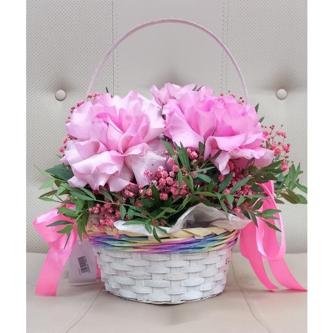 Композиция в корзине «Розовая мечта»