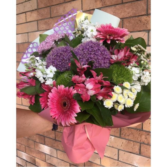 Сборный букет «Романтическое настроение»