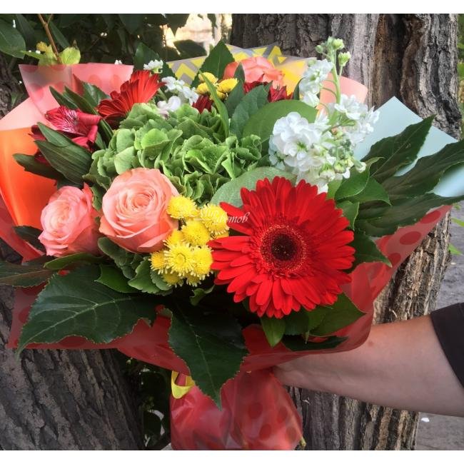 Сборный букет «Очарование дня»