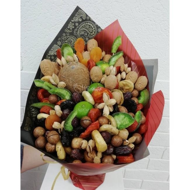 Букет из сухофруктов и орехов «На здоровье!»